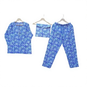 Women's <b>Suit</b> Beautiful Digital Printed Floral Elegant Women's 100%Cotton <b>Pajama</b> Set Indian Nightwear <b>Suit</b> Hand Block - Product Image 1