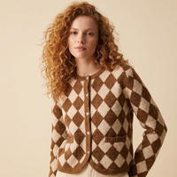 Cardigan en laine 100% biologique personnalisé à motif losanges, pull tricoté vintage pour femme avec boutons métalliques en forme de cœur, pull court côtelé