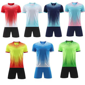 Divisa da Calcio Unisex Personalizzata di Alta Qualità, Maglia Traspirante a Manica Corta, Versione Giocatore Leggera, Basso MOQ per <span class=keywords><strong>Club</strong></span> di Calcio - Product Image 3