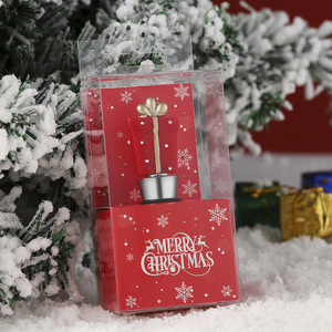 Bouchon de bouteille de vin en résine rouge, design cadeau de Noël, pour la décoration des fêtes - Product Image 5