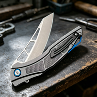 Couteau pliant multifonctionnel de survie en titane haute dureté pour la défense personnelle en extérieur, couteau de poche portable et tranchant