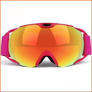 Gafas de Esquí de Doble Capa con Lentes Antivaho de Material PC, Ajuste Universal para Todos - Product Image 5