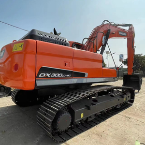 Excavadora usada DOOSAN DX300LC-9C Precio económico excelente rendimiento Excavadora usada DOOSAN en venta - Product Image 1