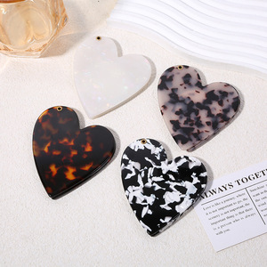 Heart Shape Acetate Makeup Mirror Pocket Compact Mirror Fashion Hair Accessory for Daily Touch <b>Up</b> - Product Image 2