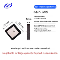 Antenne de patch GPS en céramique active 20x20mm à gain élevé pour la navigation GNSS GLONASS Beidou avec connecteur SMA dans les applications de drone