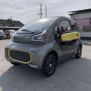 รถยนต์ไฟฟ้าพลังงานใหม่แบบสี่ล้อ พร้อมกล้องมองหลัง ชาร์จเร็ว ระยะทางวิ่ง 301-400 กม. มอเตอร์ 200-250 กิโลวัตต์ สำหรับใช้ในบ้าน - Product Image 6