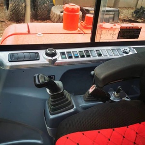 Petite excavatrice DX60-9C de chenille de DOOSAN avec le moteur et la pompe garantie de 1 an - Product Image 6
