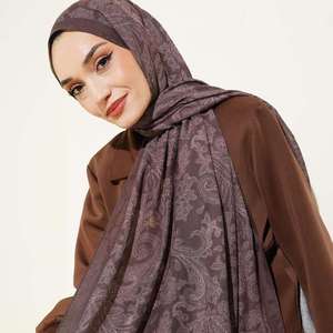 Voile musulman personnalisé avec logo, le plus vendu en 2026, en modal imprimé, respirant, élégant et modeste pour femme, idéal pour les 4 saisons, vente en gros - Product Image 1