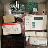 PLC Vista-20P Rf Kpd 2 Portes 1 Mouvement 1 Télécommande &amp;   Sirène programmée