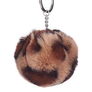 Léopard llaveros <span class=keywords><strong>marvel</strong></span> pompon fourrure pom pom pon en peluche <span class=keywords><strong>porte</strong></span>-clés <span class=keywords><strong>porte</strong></span>-clés en métal personnalisé jordanie <span class=keywords><strong>pop</strong></span> <span class=keywords><strong>porte</strong></span>-clés promotionnel - Product Image 2