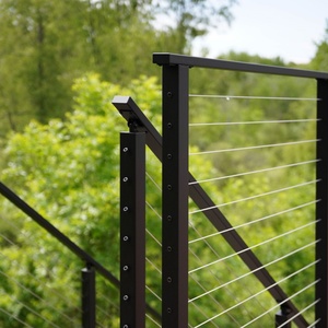 Aanpasbare zwarte schuine 36 inch kabelrailpaal van roestvrij staal, draadkabelrail voor binnen en buiten, moderne metalen railing systemen - Product Image 5