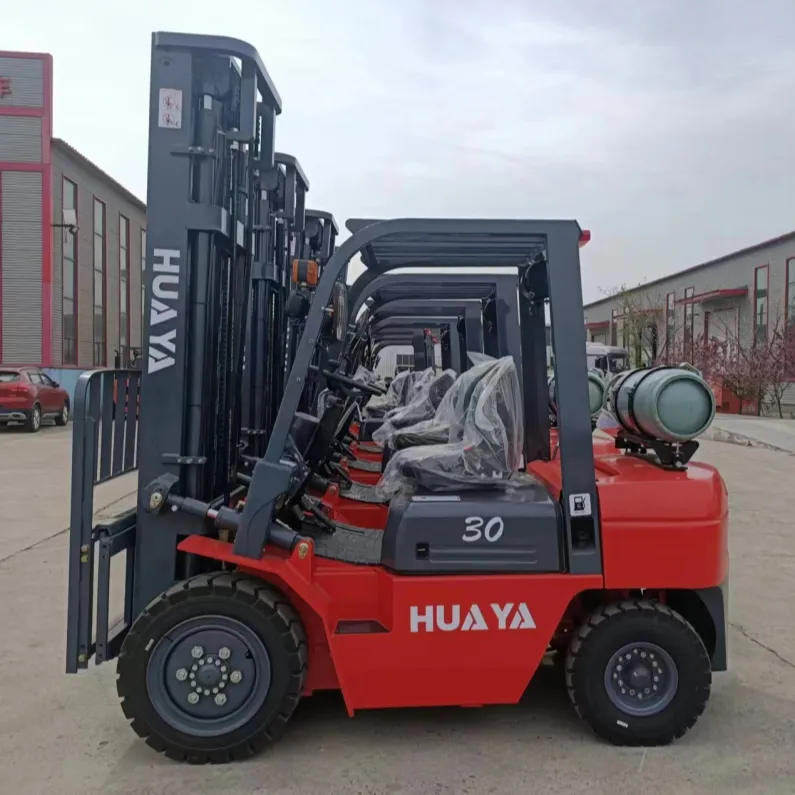 HUAYA carrello elevatore a gpl di alta qualità 3 ton 3000 kg carrello elevatore a Gas a benzina nispropano gas di petrolio liquefatto a doppio combustibile per la cina