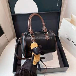 Vente en gros d'usine, sacs à main en cuir PU tendance et personnalisables, nouveaux modèles de luxe 2025, bandoulière, fermeture éclair, imperméable pour - Product Image 2