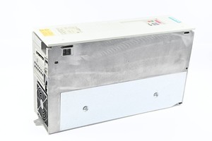 Controlador Lógico Programable (PLC) Original Nuevo de Fábrica, Frecuencia VC Original 6SE70222FC61Z Z= K11 L20 EStand C, Automatización Industrial - Product Image 2