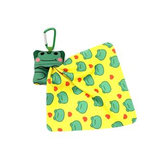 Chiffonnette en microfibre portable personnalisable avec logo <span class=keywords><strong>pour</strong></span> lunettes, montres et verres, avec clip porte-clés - Product Image 4