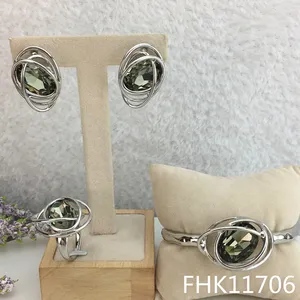 YUMINGLAI Set Perhiasan Cantik Terbaru Populer Set Perhiasan Berlian Imitasi Berlapis Emas Pesta Pernikahan Dubai Kostum Set Perhiasan FHK11706