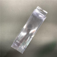 Boîte en plastique transparente de PVC avec le ruban pour l'emballage de cadeau avec la base élégante de carton