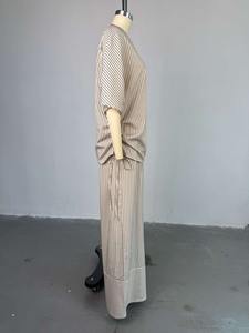 Été chaud nouveau décontracté ample col en v rayé à manches courtes haut jambe large <span class=keywords><strong>pantalon</strong></span> pour les femmes vie quotidienne - Product Image 6