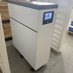 Système de stockage d'énergie solaire domestique 51.2V 48V 32 kWh 30 kWh 20 kWh 400Ah 600Ah avec batterie au lithium LiFePO4 15kW - Product Image 1