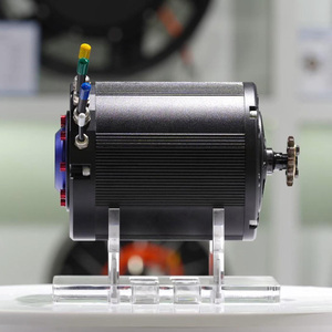 Moteur synchrone à aimants à refroidissement par eau 5-12KW 145, moteur BLDC à haut rendement pour vélo électrique, moteur PMSM à refroidissement par eau 145 pour transmission intermédiaire - Product Image 1