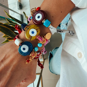 Nuevo Estilo, Pulsera de Cuentas de Alta Gama Marca HR con Múltiples Colgantes, Borla de Tela, Estilo Retro Exagerado, Unisex, para Uso Diario - Product Image 4