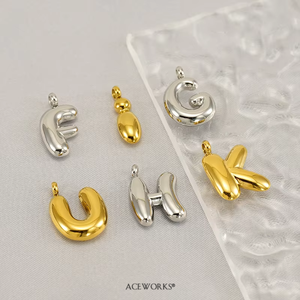 Abalorios con Iniciales de Letras Burbuja |   Colgante de Alfabeto Inflado de la A a la Z, Chapado en Oro PVD de 18K y Acero Inoxidable Plateado, para Fabricación de Joyería DIY - Product Image 5