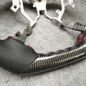 CCExcellent Maßgefertigtes Carbon-Lenkrad mit Flachem Boden für Toyota Tundra 2007-2013 Perforiertes Leder Auto-Zubehör - Product Image 3