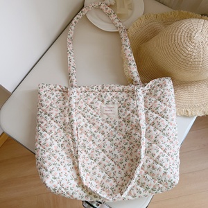 Borsa in tela Suxi: Borsa tote grande in cotone trapuntato floreale con fodera in tela, borsa mamma, borsa <span class=keywords><strong>a</strong></span> tracolla singola da donna, grande capacità, fresca - Product Image 3