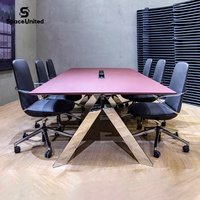 SpaceUnited, fournisseur de mobilier de bureau moderne et luxueux, tables de conférence modulaires, mobilier de bureau commercial