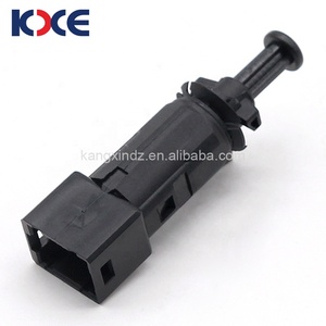 Offre Spéciale MASTER II/TRAFIC/DACIA LOGAN 7700414986 pièces de véhicule interrupteur de feu d'arrêt électrique pour <span class=keywords><strong>RENAULT</strong></span> - Product Image 2