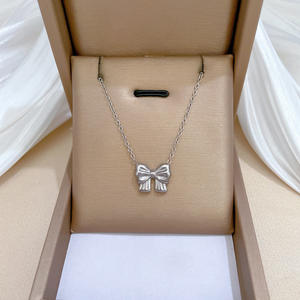 Top Ventas Cómodo <span class=keywords><strong>de</strong></span> llevar Collar <span class=keywords><strong>de</strong></span> moda Bowknot Colgante Estilo Collares - Product Image 4