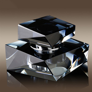 Bouteille de parfum de voiture en <span class=keywords><strong>cristal</strong></span> K9, logo personnalisé, <span class=keywords><strong>décoration</strong></span> de voiture, cadeau, ml - Product Image 2