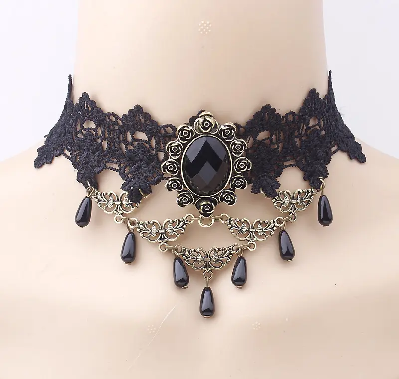 Queen Gem Black Lace Choker Halskette All-Match Set Punk Accessoires Halskette Schmuck für Frauen