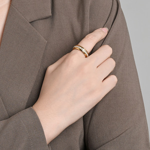 แหวนเพชรทังสเตนสตีล 6 มม. 8 มม. ทรงกลมเจียระไนแบบเหลี่ยมเพชรพลอย แหวนแต่งงานสำหรับทั้งชายและหญิง รูปทรงเรขาคณิต สีไม่ซีดจาง - Product Image 2