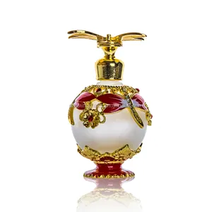 Ready to ship luxury arabian 20ml red dragon fly shape crystal diamond oud attar perfume glass bottle