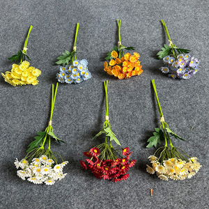 Flores Artificiales de Manzanilla, Margaritas de Seda, 60 Piezas, Realistas, para Decoración de Bodas, Hogar y Fotografía - Product Image 2