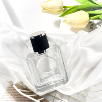 Offre Spéciale haute qualité 50ml bouteille d'huile essentielle parfum atomiseur boîte de parfum cosmétiques bouteille de parfum vide