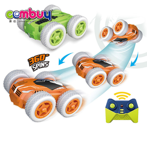 Auto de Acrobacias Inteligente de Doble Cara con Control Remoto de 5 Canales y 2.4G, Alcance de 25-40 Metros, Listo para Usar en Interiores y Exteriores - Product Image 3