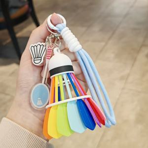 Pendentif de raquette de badminton en acrylique coloré de grande taille pour les amateurs de sport, fait main, pour sangle de téléphone, breloque de sac à main, porte-clés de badminton - Product Image 5