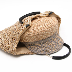 Casquette de marin en paille personnalisable à prix d'usine - Chapeau gavroche tissé bicolore avec logo, béret dôme sans bord en paille tissée - Product Image 5