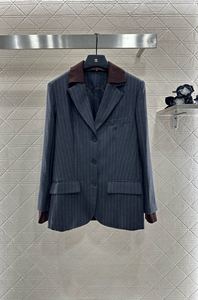 Blazer pour femme Candice à simple boutonnage, idéal pour l'automne et l'hiver, brodé, pour le bureau, longueur standard et motif rayé - Product Image 1