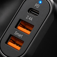 Chargeur de voiture USB C multi-ports 12-24V universel 45W Type C PD Adaptateur de chargeur de téléphone de voiture compatible avec iPhone Samsung