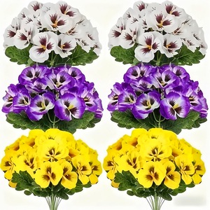 Bouquet di Fiori Artificiali di Pansé, 6 Colori, Cespugli di Fiori Finti di <span class=keywords><strong>Viola</strong></span>, Pansé Artificiali Resistenti ai Raggi UV per Decorazioni da Giardino e Patio Esterno - Product Image 1
