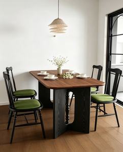 Nuevo Juego de Mesa de Comedor de Madera Maciza Estilo Francés Vintage con 4 Sillas Tapizadas en Verde para el Hogar, Cocina, Comedor - Product Image 4