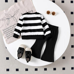 Abbigliamento per Bambini Set per Ragazze Cross-border <span class=keywords><strong>Felpa</strong></span> e Pantaloni a Righe Bianche e Nere Set Moda per Bambini Abbigliamento per Bambini all'Ingrosso - Product Image 2