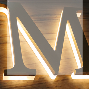 3D kanaalletter reclamebord met led-verlichting, op maat gemaakte logo's, backlit lichtreclame voor bedrijven en winkels. - Product Image 1