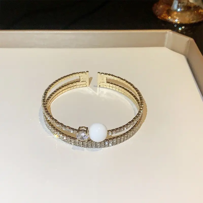 Fashionable New Exaggerated Diamond Opening Bracelet
