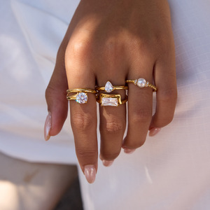 แหวนเปิดสองชั้นสแตนเลสสตีล 18K ประดับเพชรซิร์คอน ดีไซน์เรขาคณิต สำหรับผู้หญิง ของขวัญเครื่องประดับแฟชั่น - Product Image 2