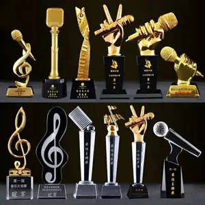 Wholesale Customized 3d Engraved Competition Awards Various Styles Metal Golden Trophy Award For Souvenir