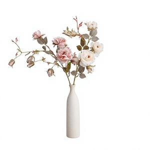 Callafloral Rose Artificiale Rossa Europea in Poliestere, Vendita Diretta dalla Fabbrica, per Decorazioni Casa e Matrimoni - Product Image 1